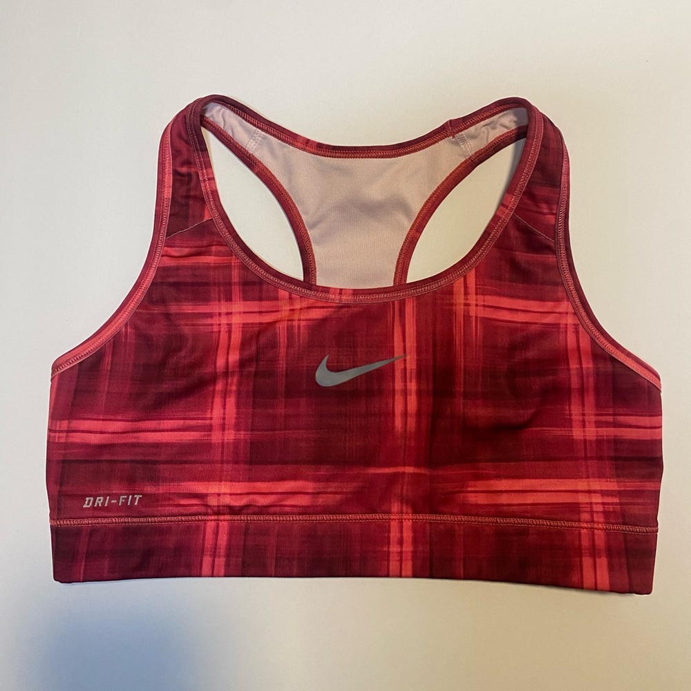 Pre-Owned Women’s Nike Plaid Print Racerback Sports Bra